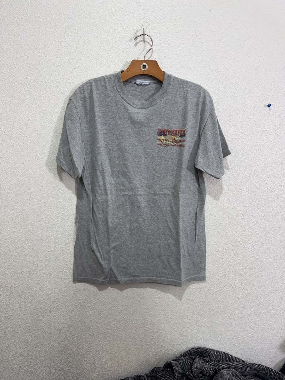 Toby Keith I Love This Bar & Grill American Ride Graphic T-Shirt Gray